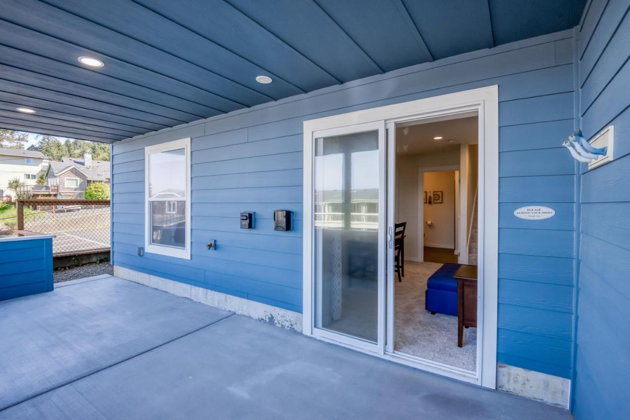 Oceanview Townhome - Pet Friendly - Sleeps 6 - King Depoe Bay Esterno foto